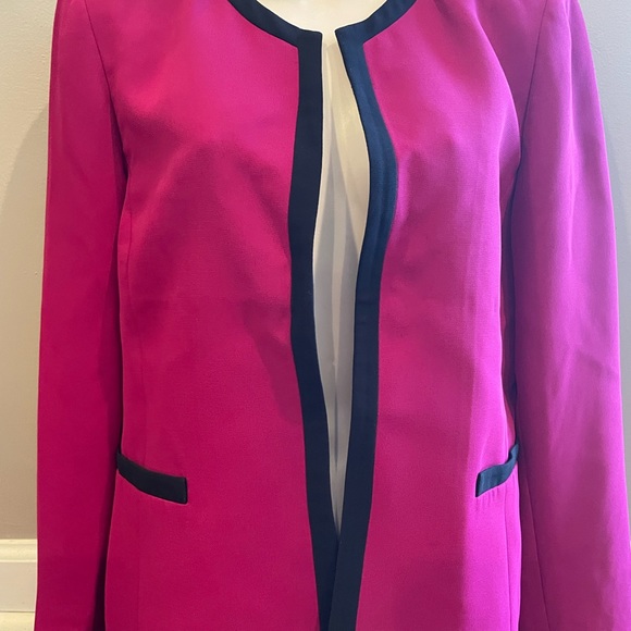 Jones Studio - Picture 2 of 4